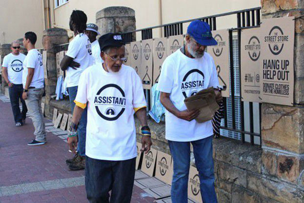 街頭捐贈商店,保護受助人尊嚴--置頂表情