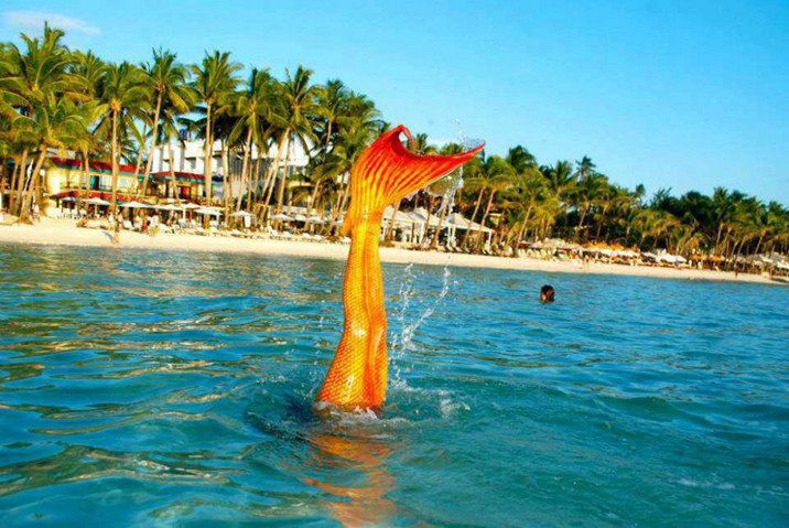 游泳學(xué)校教會(huì)你如何成為一個(gè)美人魚--置頂表情