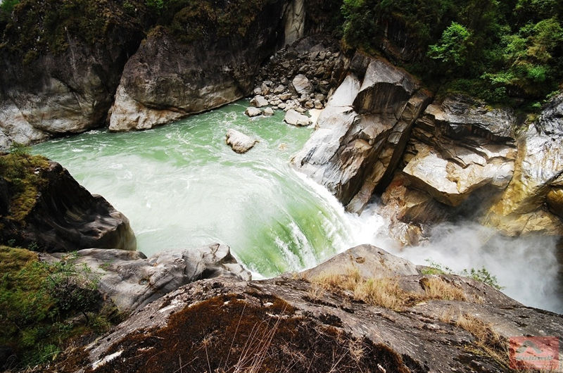 22個中國最美最酷瀑布,你去過哪一個--置頂表情