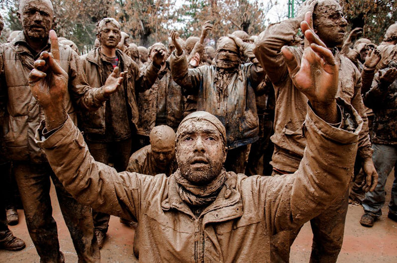 10幅世界級(jí)攝影大賽獲獎(jiǎng)作品,讓你對(duì)自然、社會(huì)和人生有所感悟--置頂表情